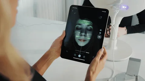 Facial Scan Paramaribo: 7 Redenen Waarom Deze Gezichtsanalyse bij Gaby April Beauty Clinic een Gamechanger Is